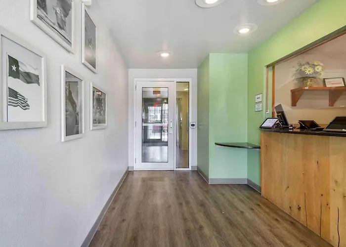 Extended Stay America Select Suites - Laredo
