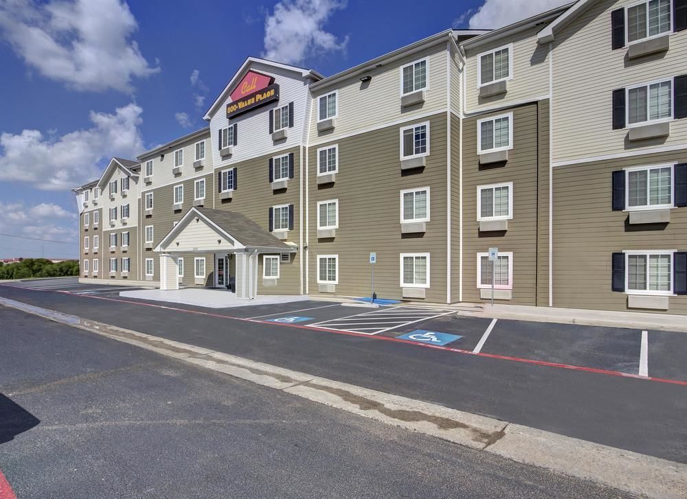 Extended America Select - 2* Laredo